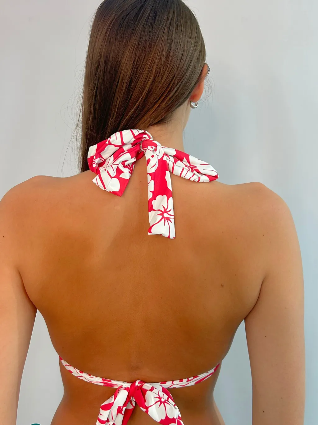 puahibiscus_mel_top__gone_1.webp Best Mel Top | Gone Bananas Beachwear | San Diego, CA | Halter Top | Cup Size Top